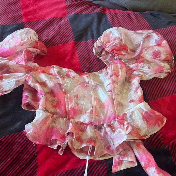 STORIA Floral Puff Sleeve Top - Picture 2 of 6